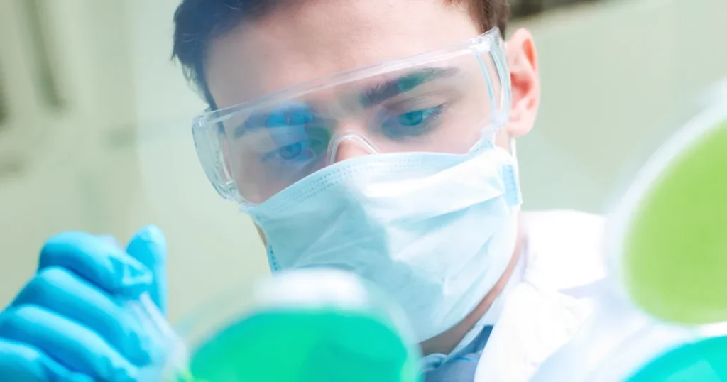 bhp ryzyko zawodowe laborant mikrobiologiczny